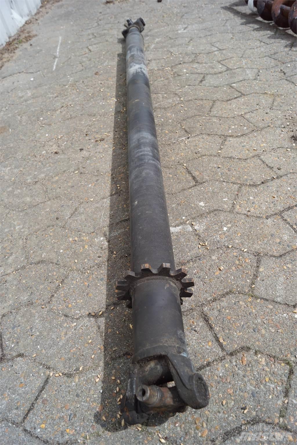 CASE 525 Axles