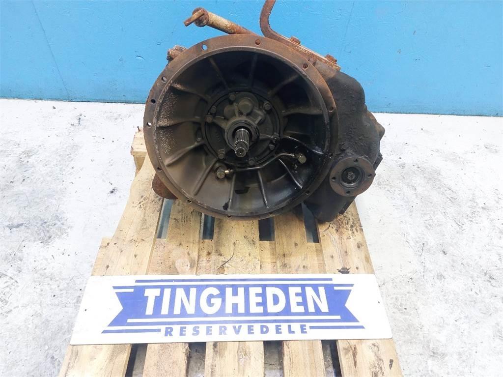 CASE 580 SLE Transmission