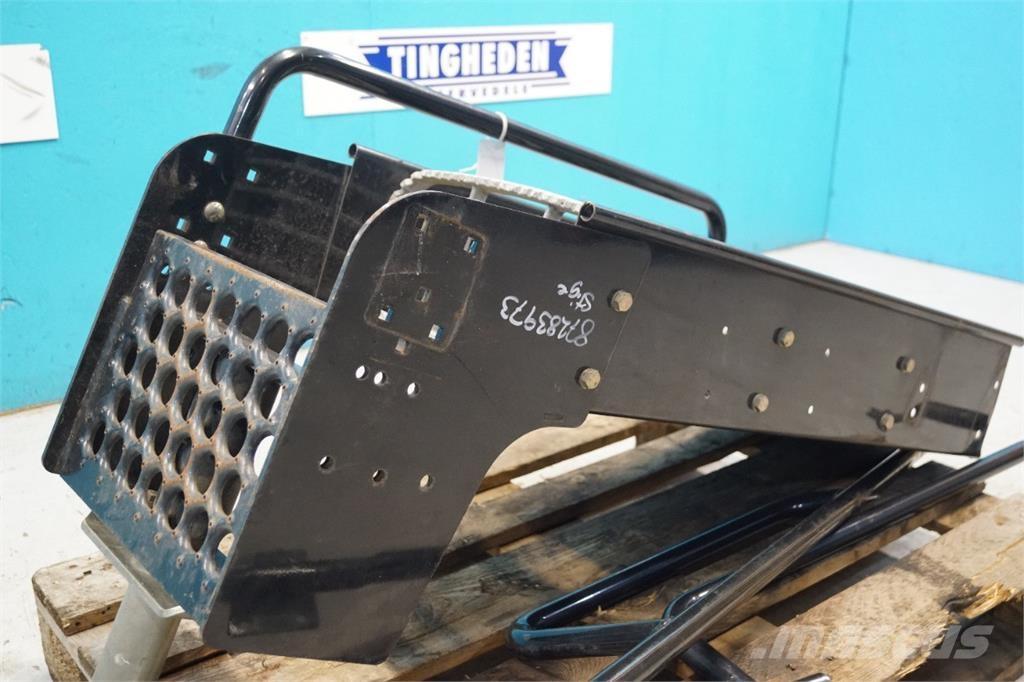 CASE 8010 Farm machinery