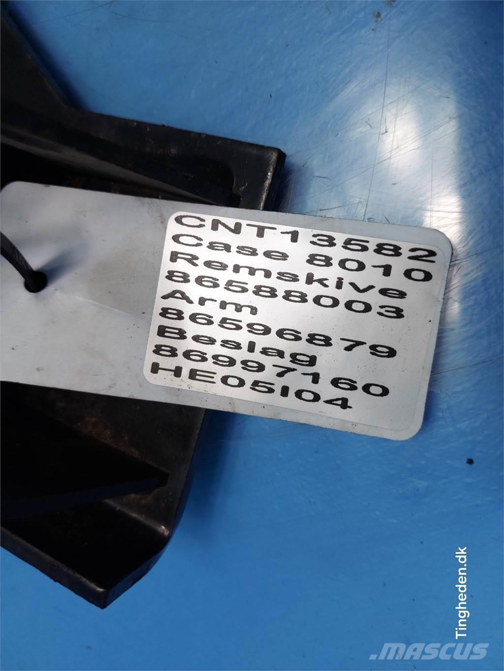 CASE 8010 Farm machinery