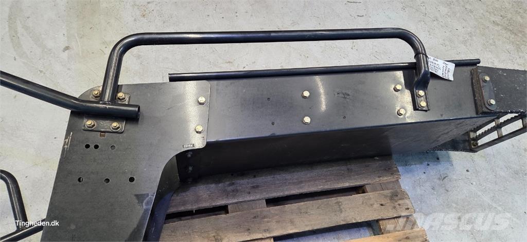 CASE 8010 Farm machinery