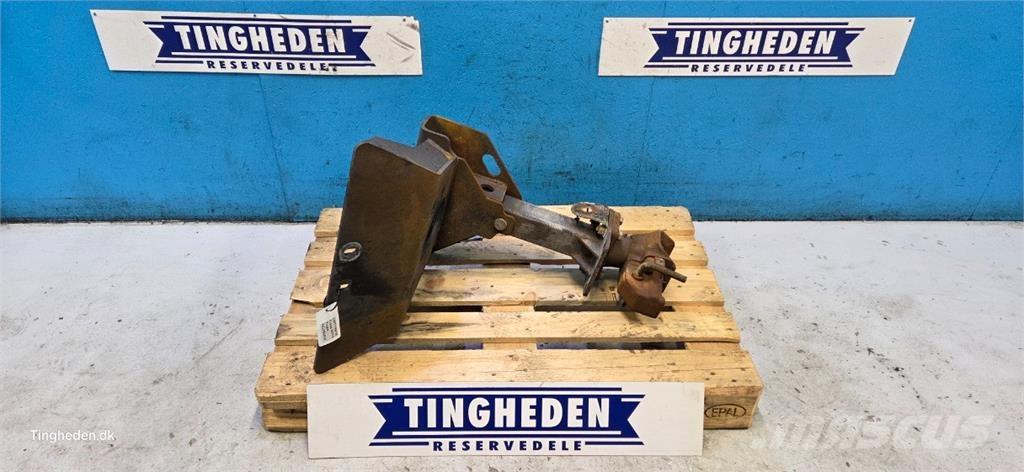 CASE 8010 Farm machinery