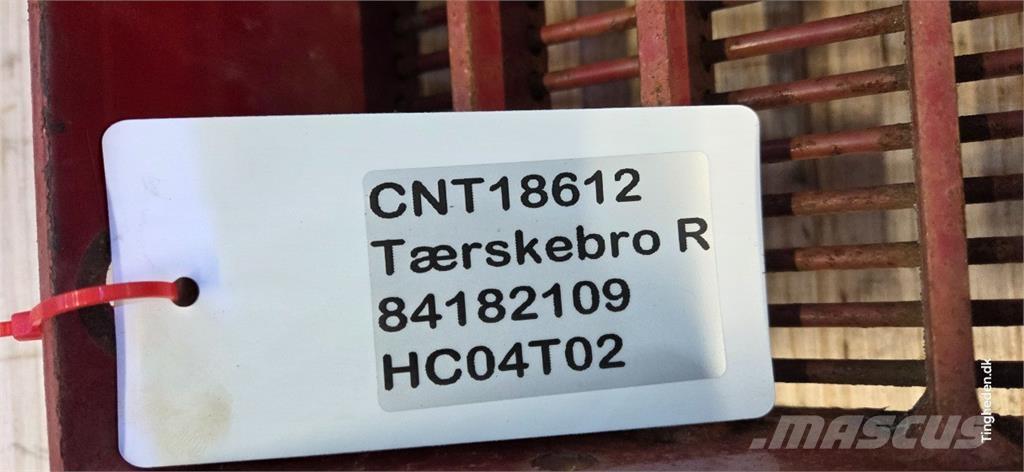 CASE 9010 Combine harvester accessories