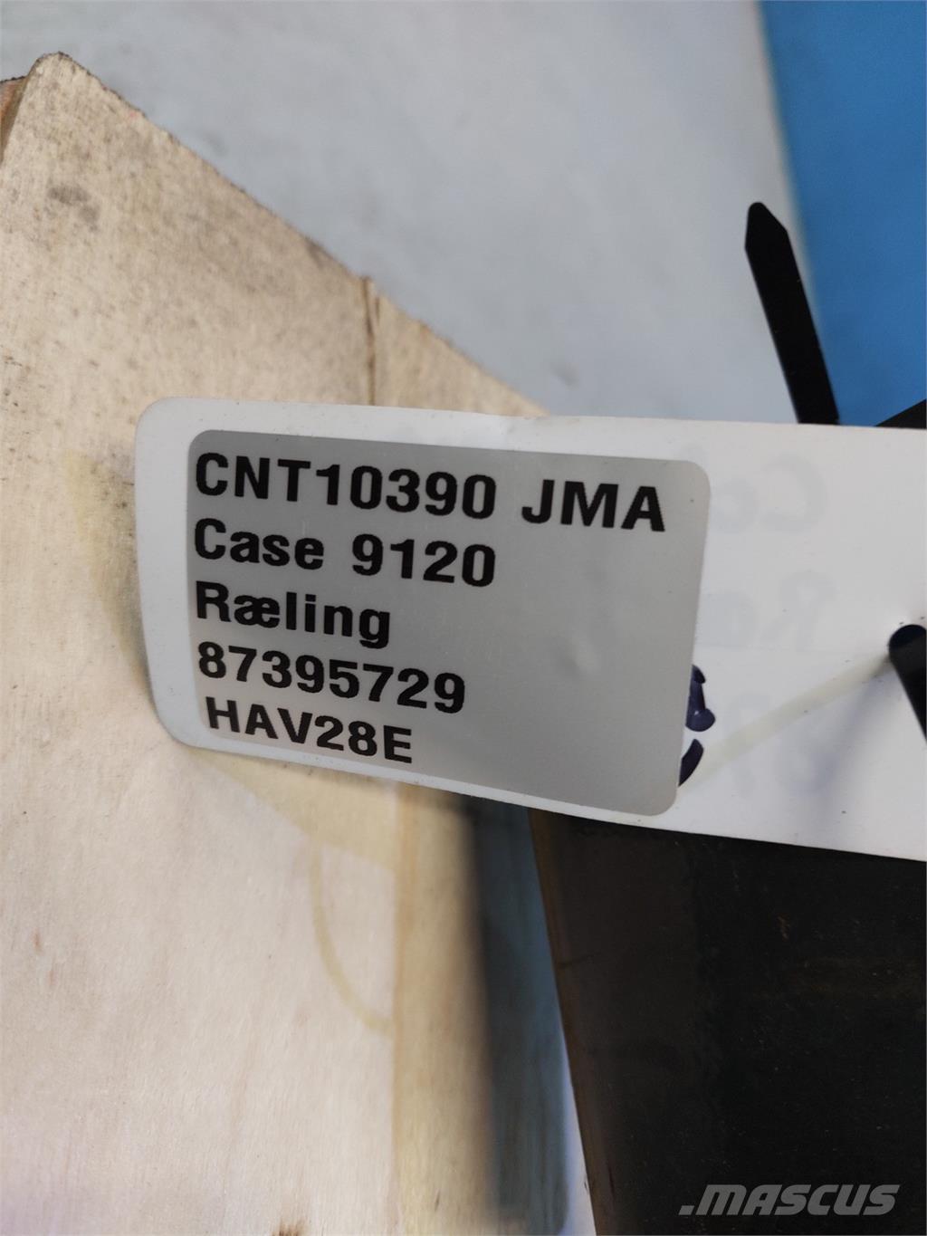 CASE 9120 Cabins and interior