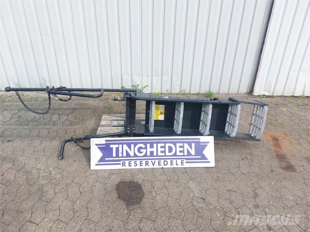 CASE 9120 Cabins and interior