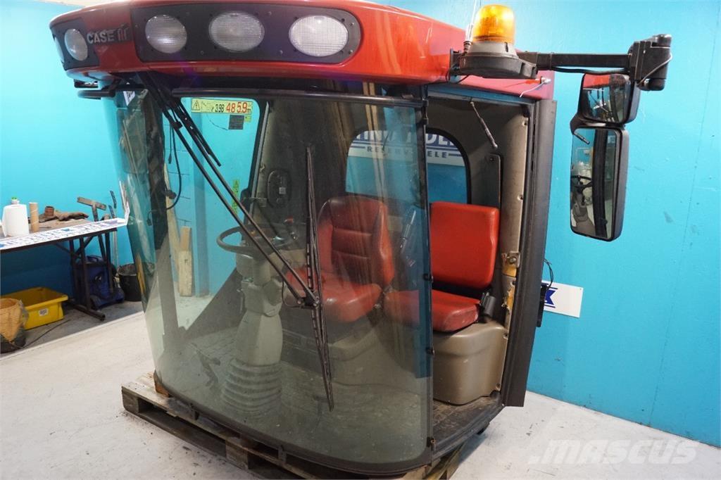 CASE 9230 Cabins and interior