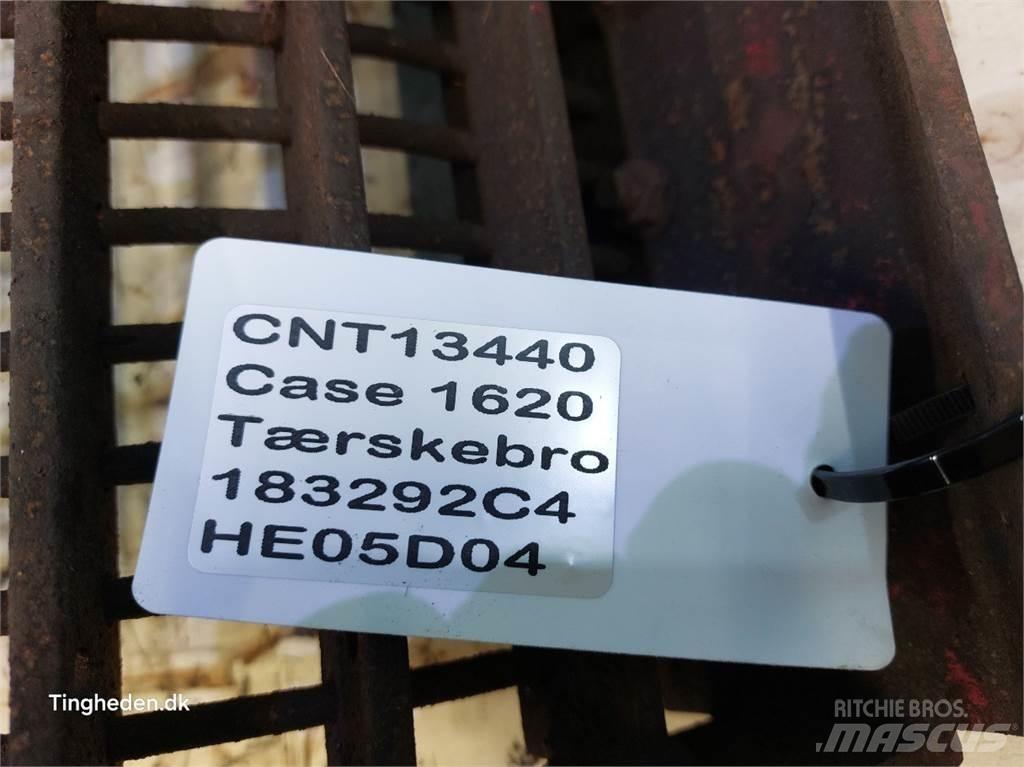 Case IH 1620 Combine harvester accessories
