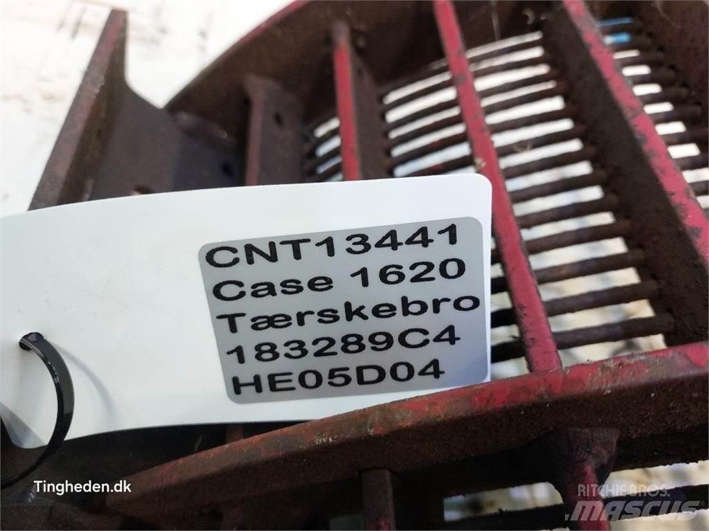 Case IH 1620 Combine harvester accessories