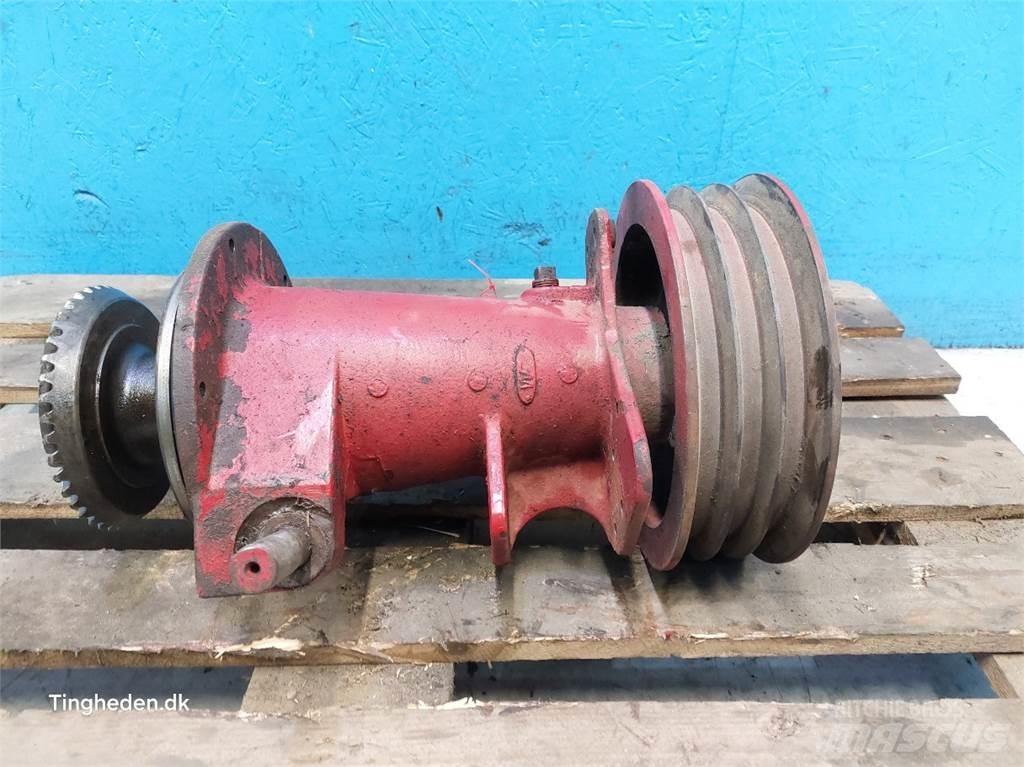 Case IH 1660 Transmission
