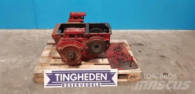 Case IH 1680 Transmission