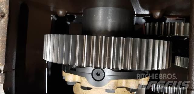 Case IH 1680 Transmission