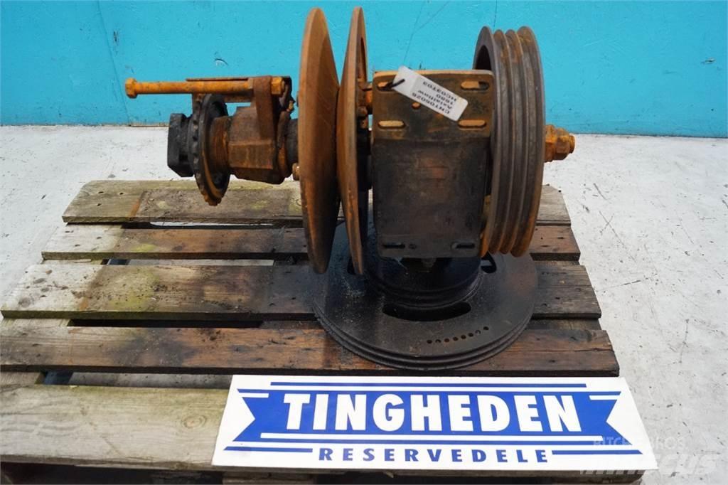 Case IH 1680 Transmission