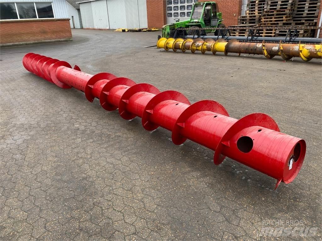 Case IH 2040 Combine harvester accessories