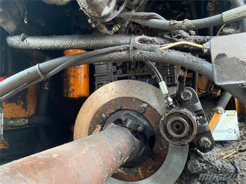 Case IH 621D Transmission