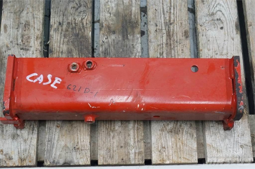Case IH 621D Booms and arms