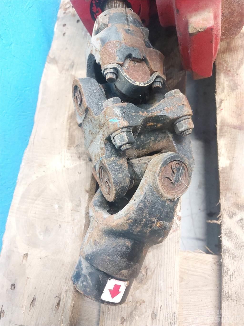 Case IH 7010 Transmission