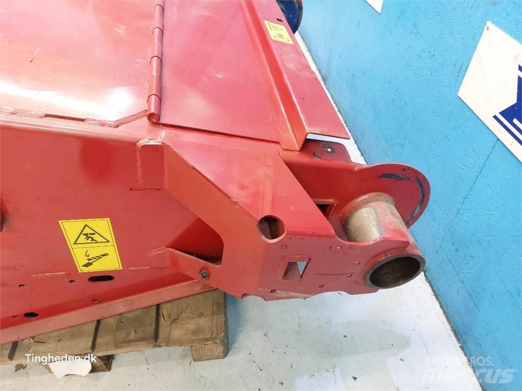Case IH 7130 Combine harvester accessories