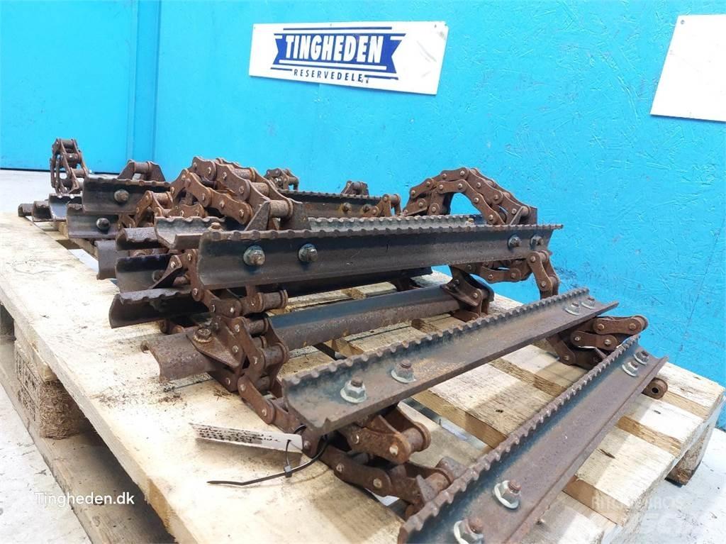 Case IH 8010 Combine harvester accessories