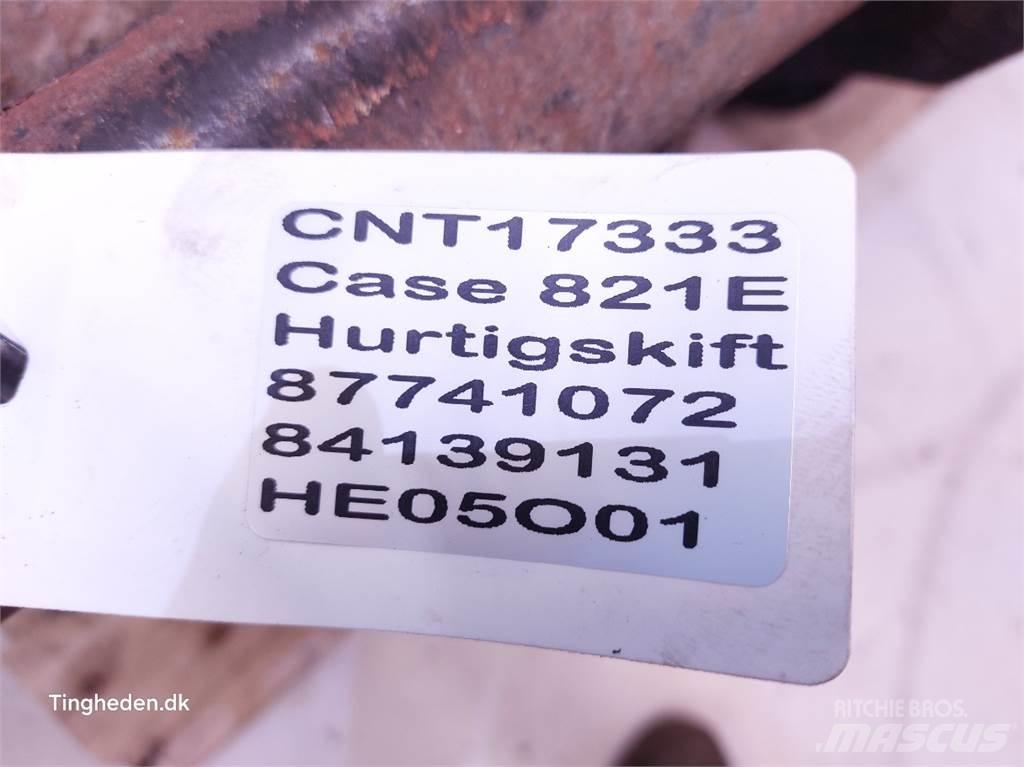 Case IH 821E Quick connectors