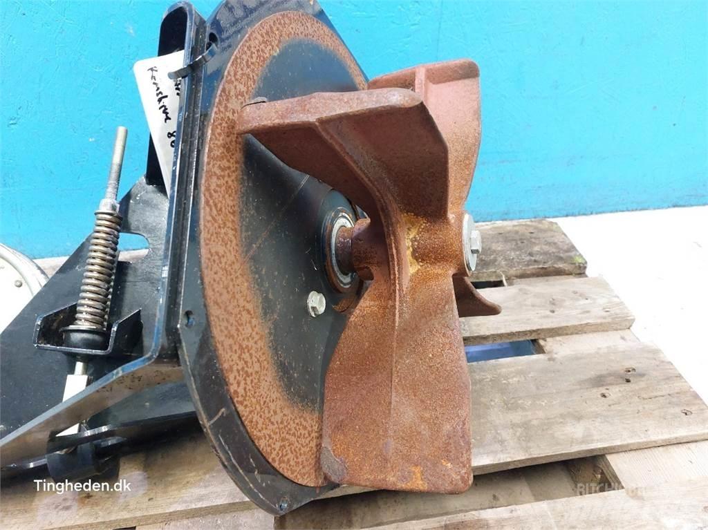 Case IH 9120 Combine harvester accessories