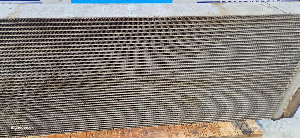 Case IH 9240 Radiators