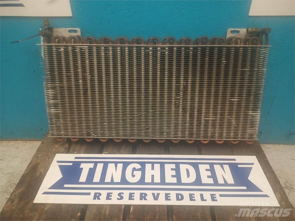 Case IH CF80 Radiators