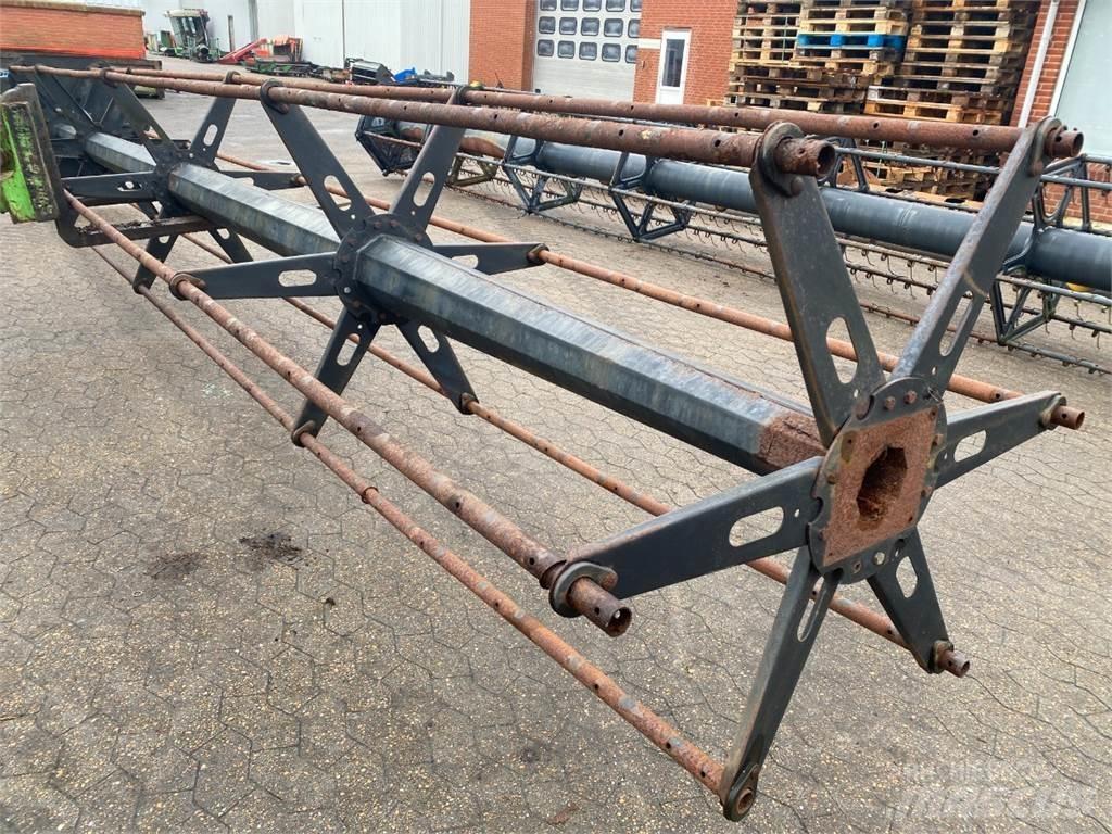 Case IH CF80 Combine harvester accessories