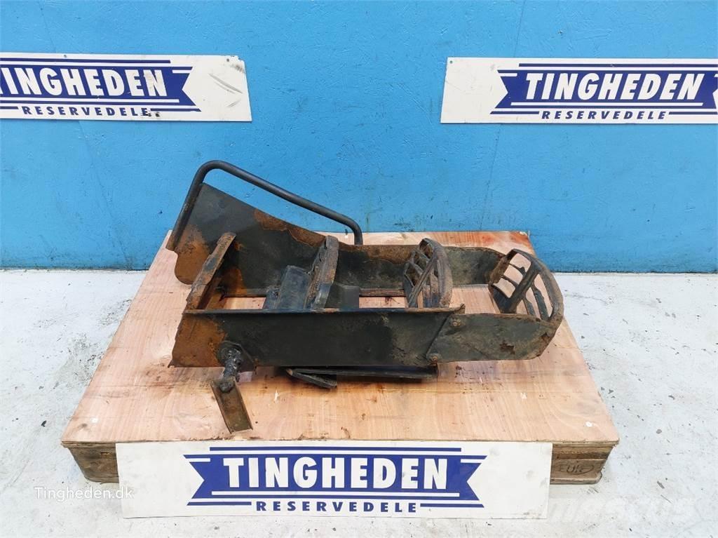 CASE Puma 185 Cabins and interior