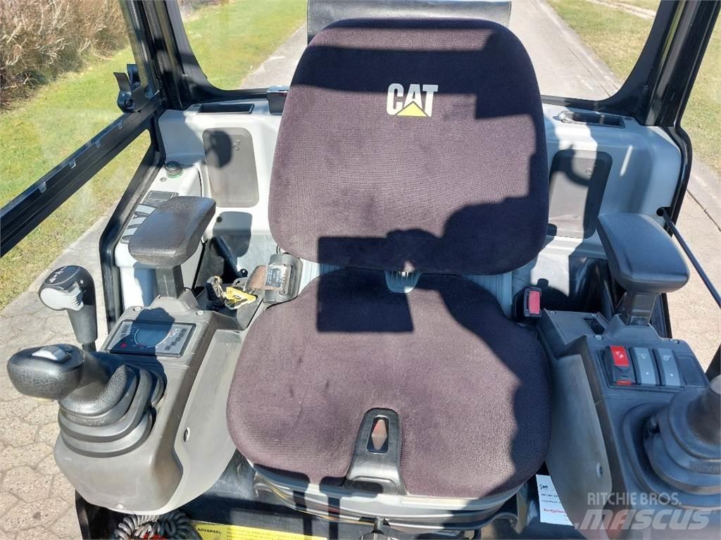 CAT 301.7D Mini excavators < 7t (Mini diggers)