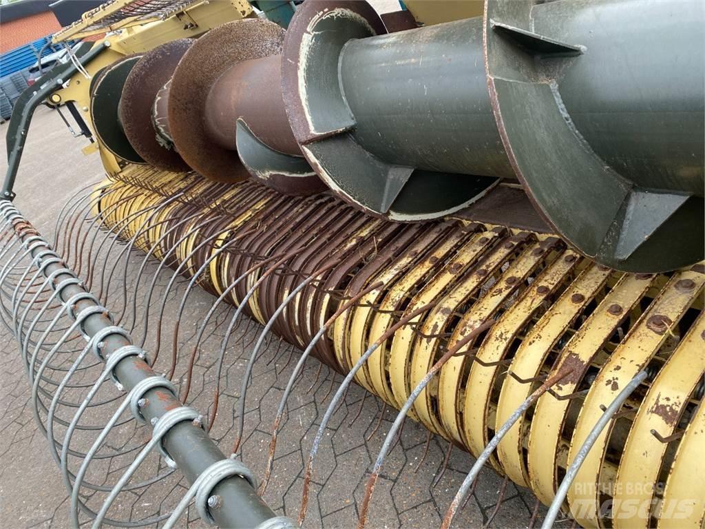 Champion GE35 Mowers