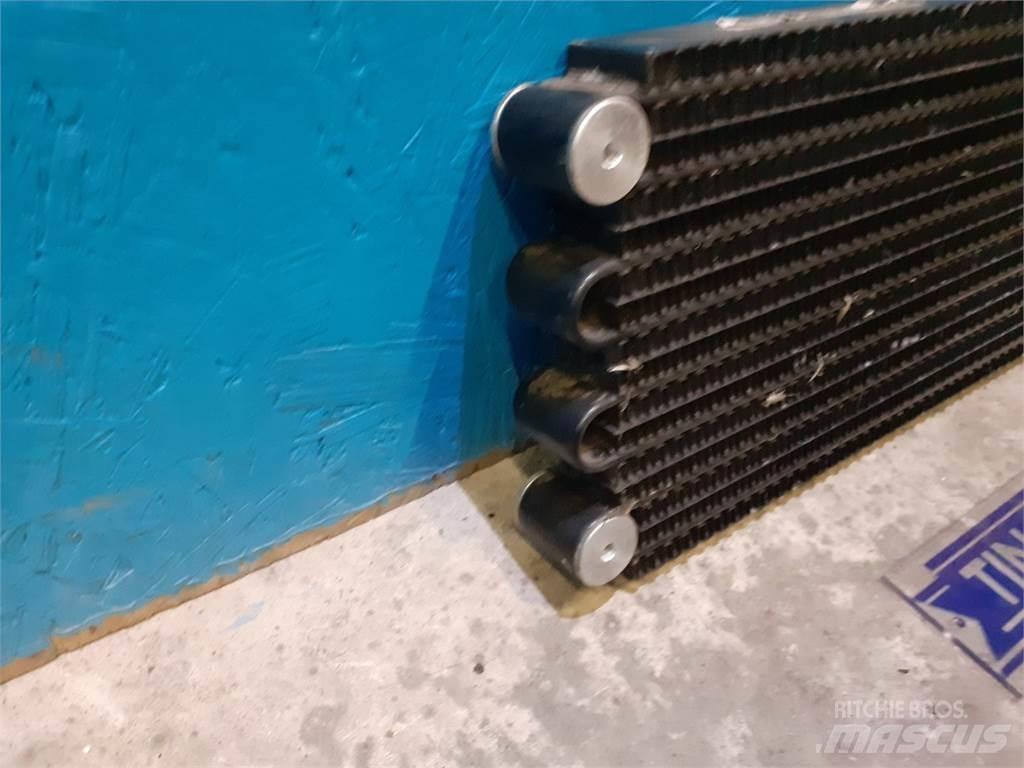 CLAAS Lexion 570 Radiators