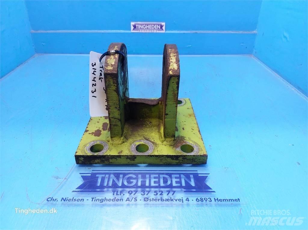 CLAAS Targo K70 Quick connectors