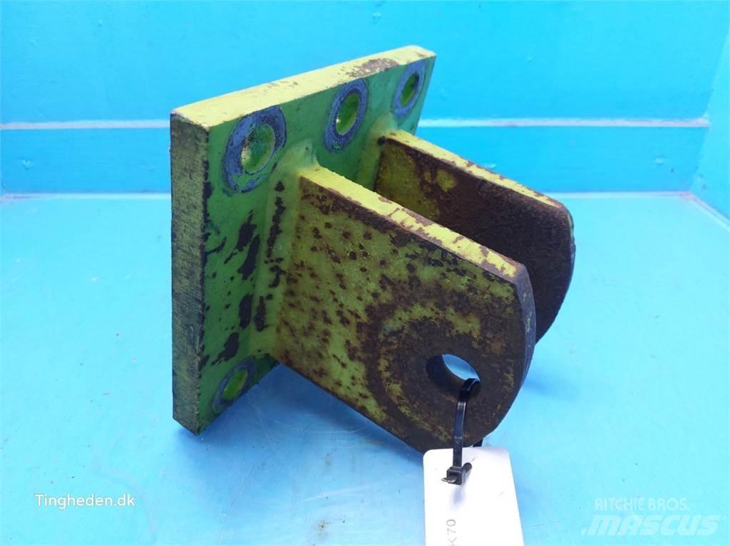 CLAAS Targo K70 Quick connectors