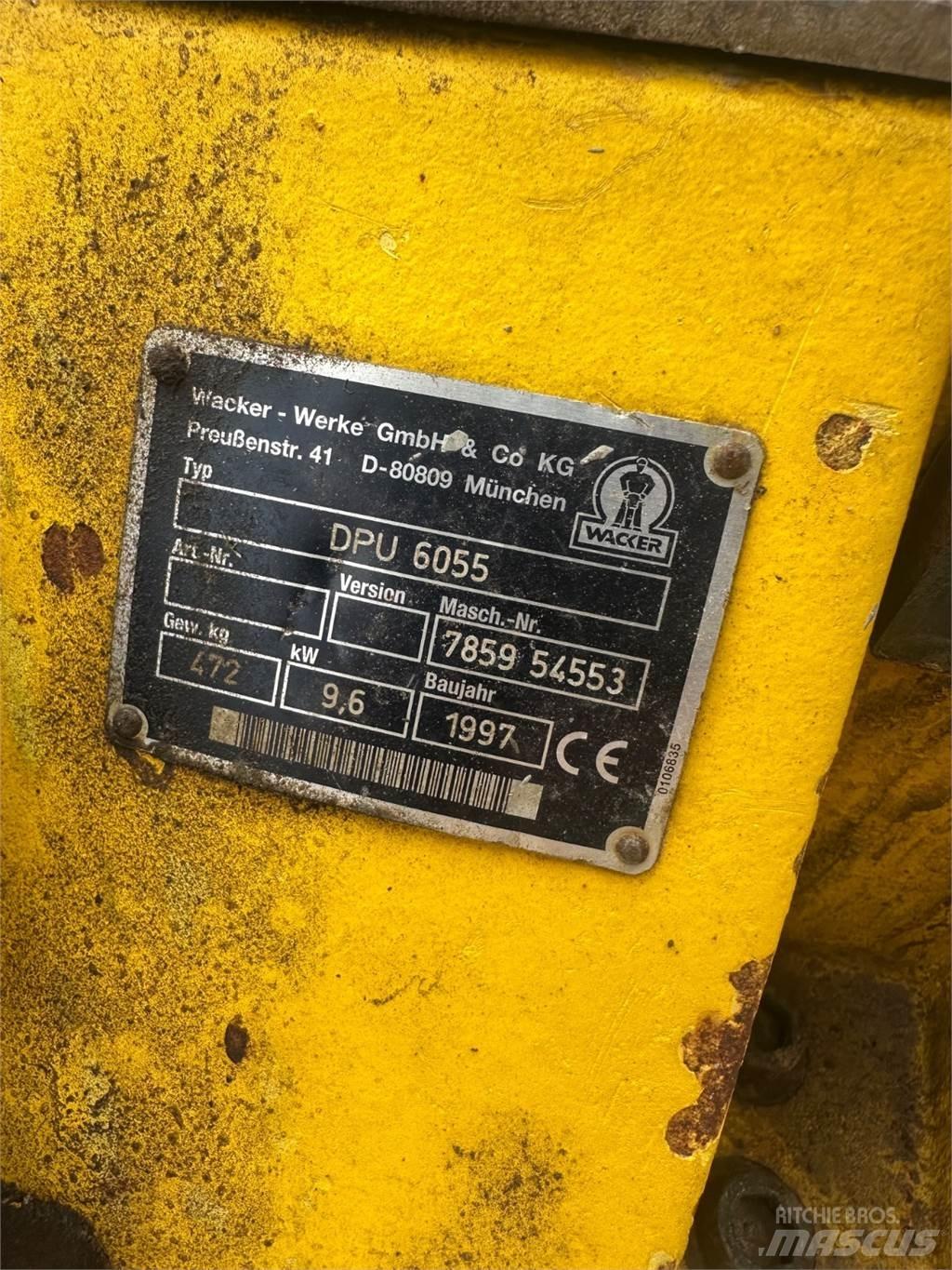  DPU6055 Plate compactors