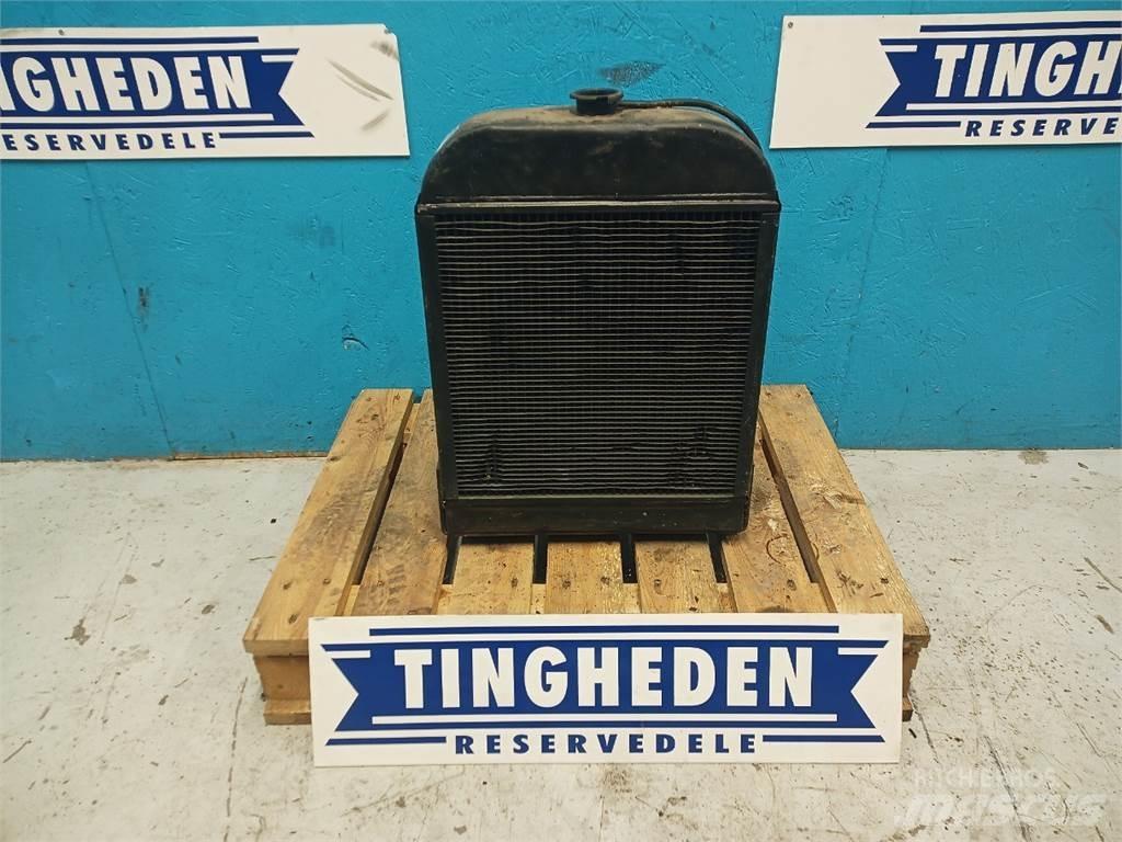 Dronningborg 900 Radiators