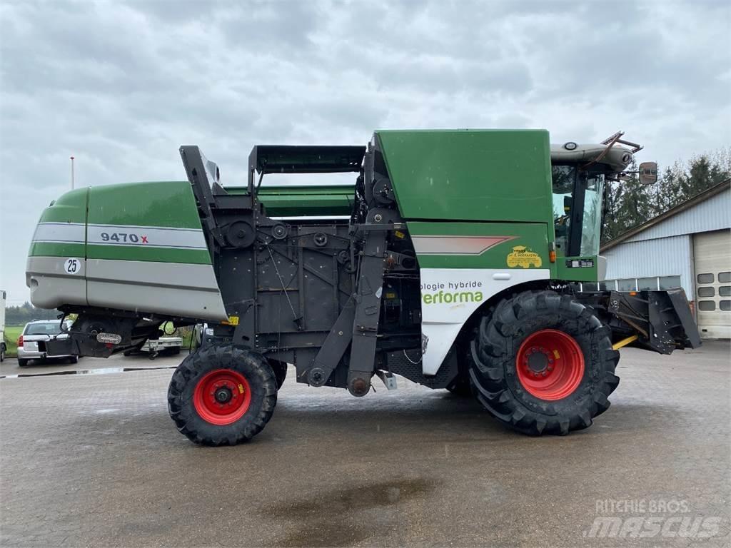 Fendt 9470X Combine harvesters