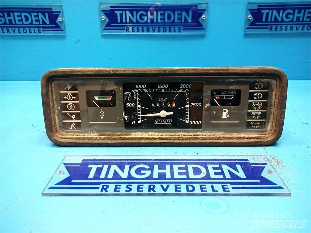 Fiat 680 Electronics