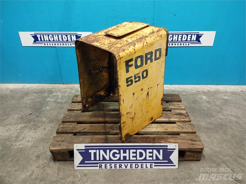 Ford 550 Screening buckets