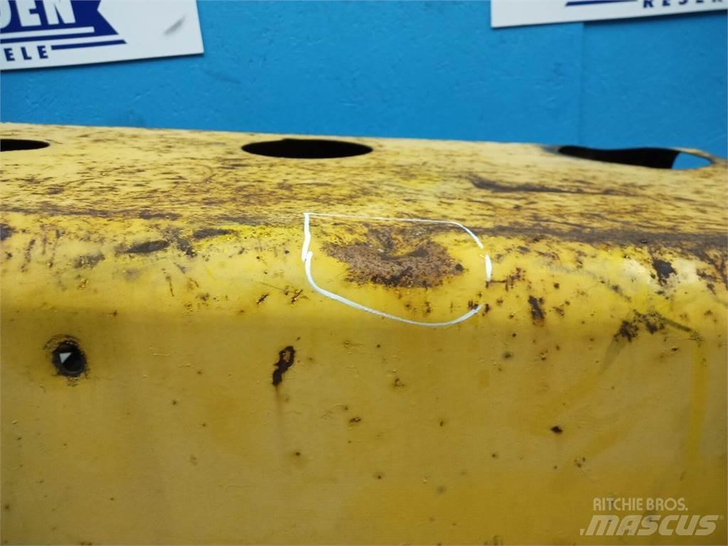 Ford 550 Screening buckets