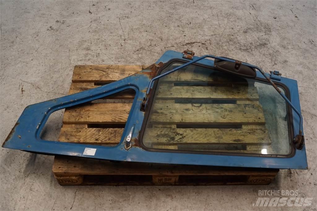 Ford 7600 Cabins and interior