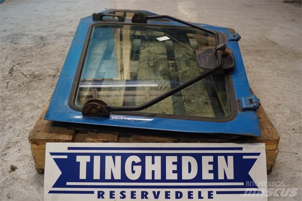 Ford 7710 Cabins and interior