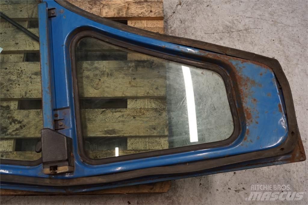 Ford 7710 Cabins and interior