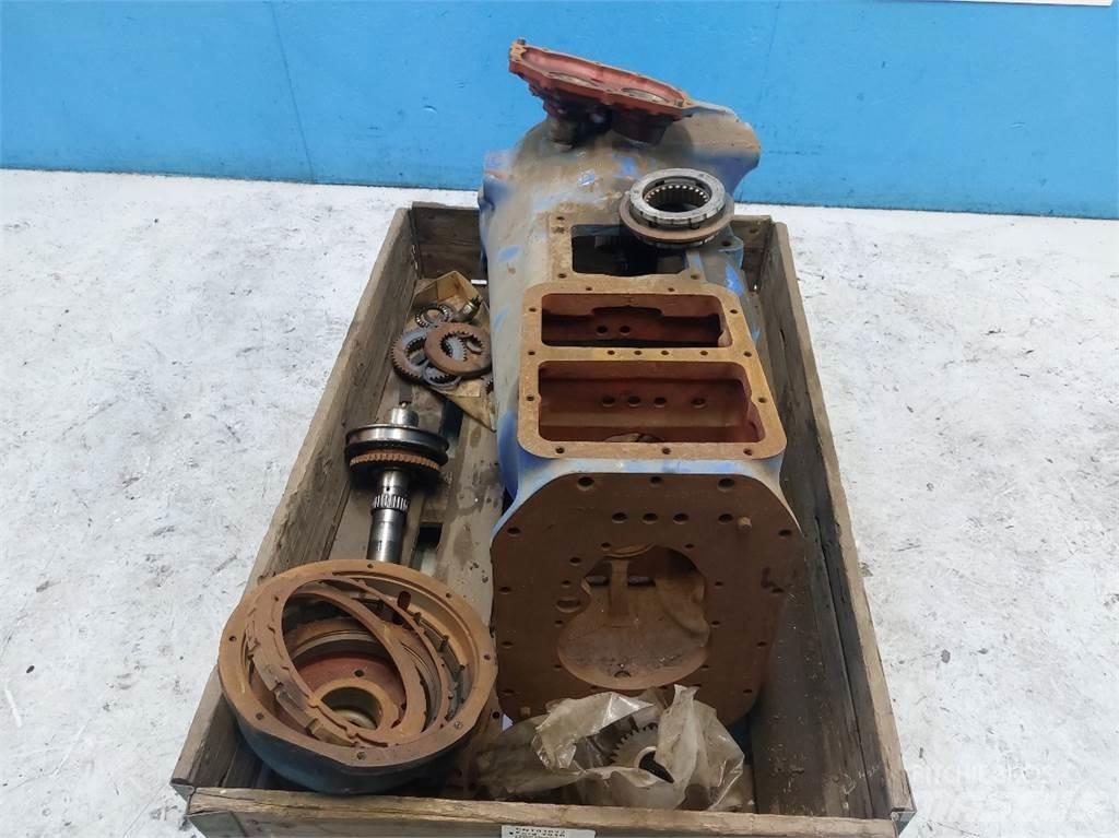 Ford 7810 Transmission
