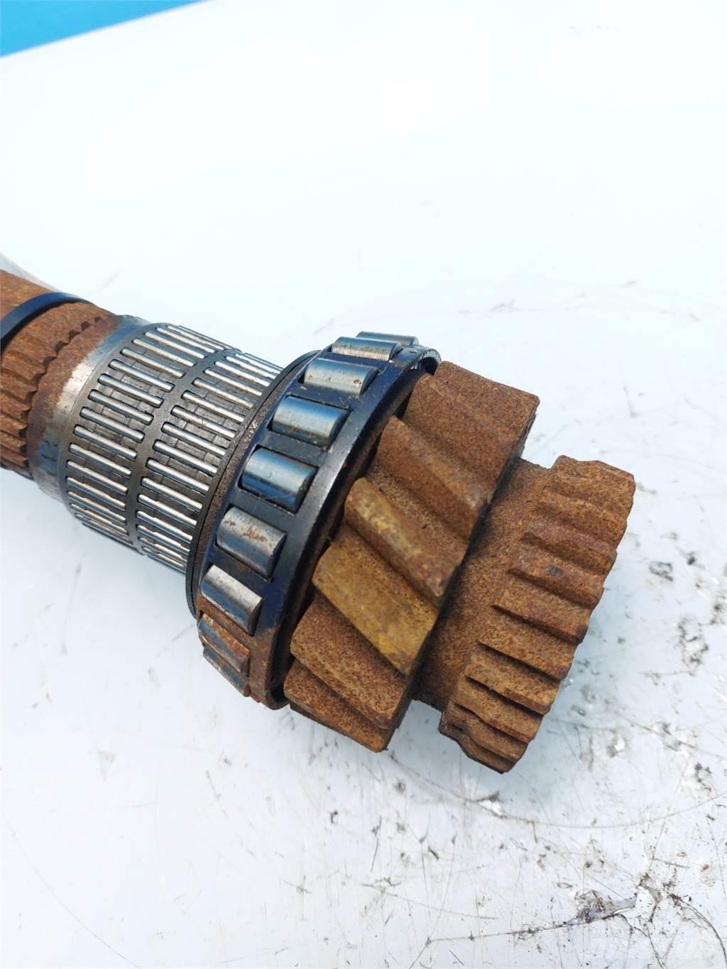 Ford 7810 Transmission