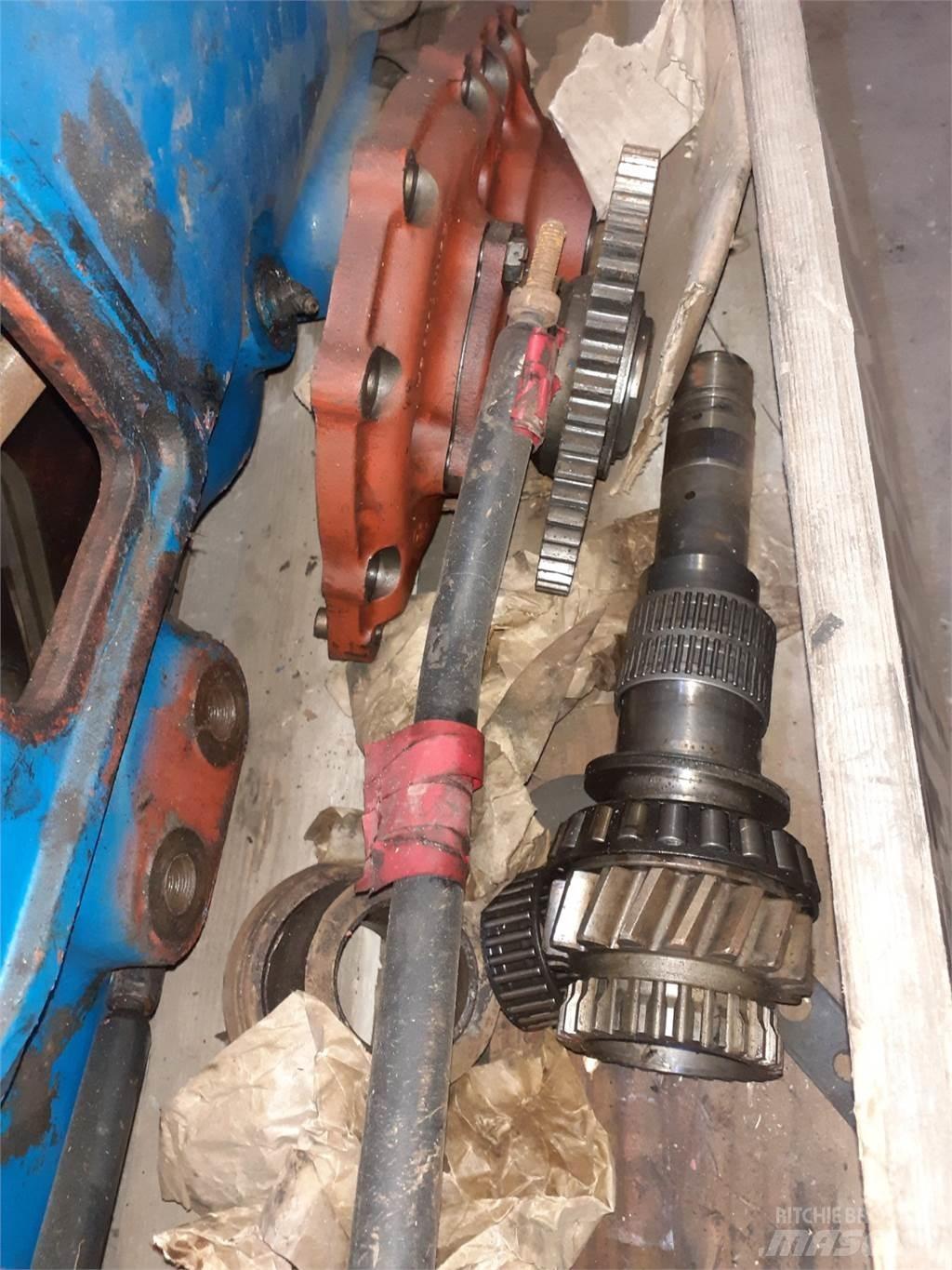 Ford 8210 Transmission
