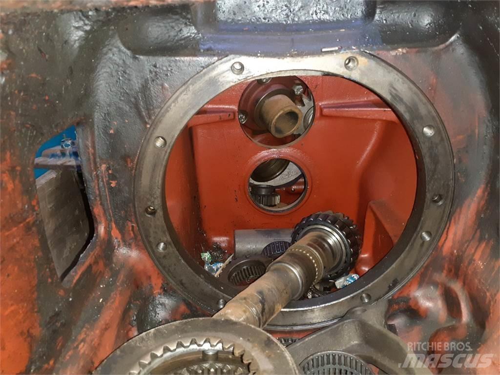 Ford 8210 Transmission