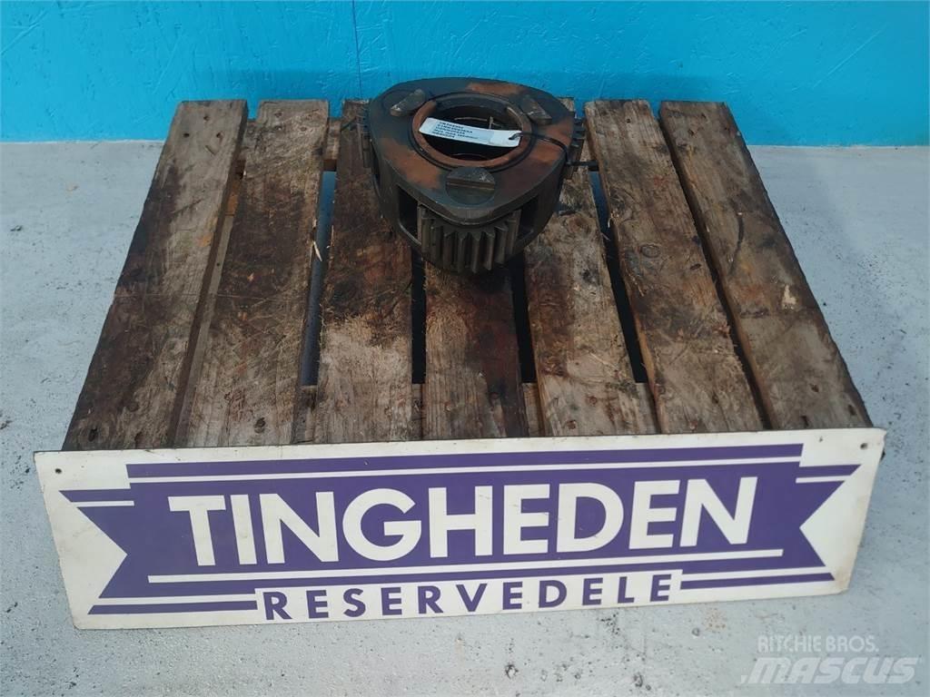 Ford 8210 Other tractor accessories