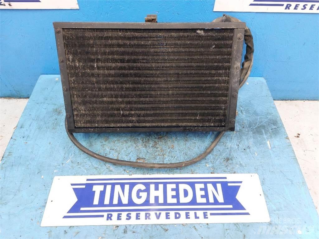 Ford 8670 Radiators