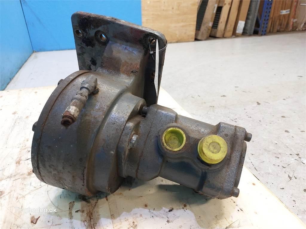 Ford 8870 Hydraulics