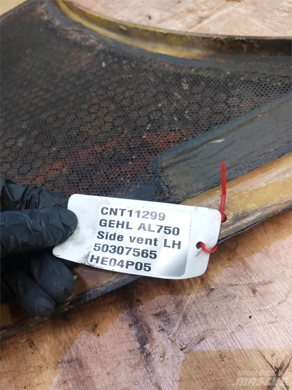 Gehl AL750 Screening buckets